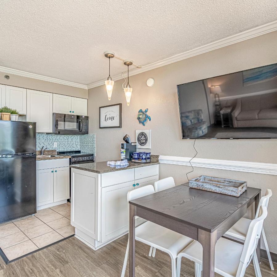 Soothing Oceanview Getaway -- Free Wi-Fi & Free Parking, New Listing Aparthotel Myrtle Beach Esterno foto